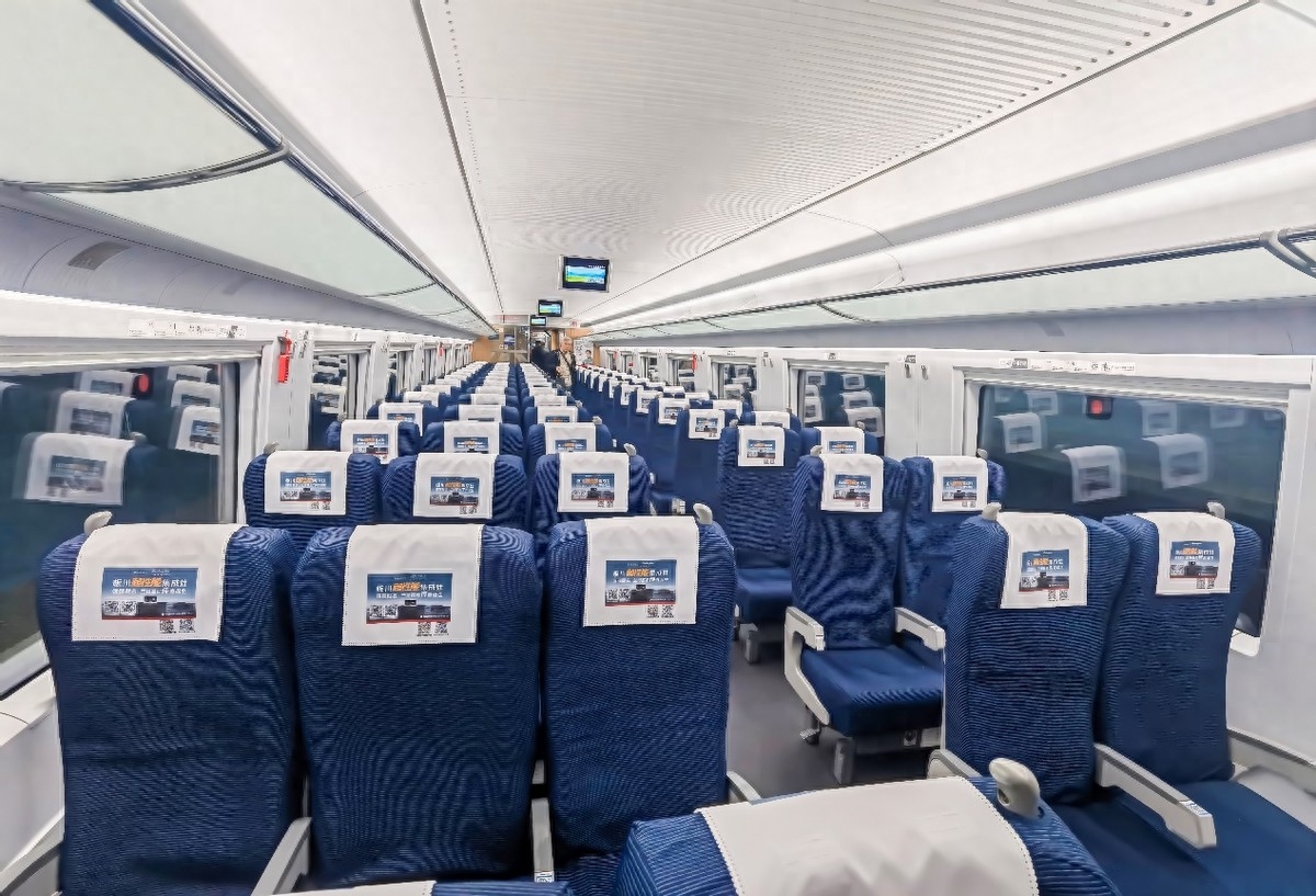 板川超性能集成灶沈陽局列車廣告上線！貫通東、西、北三大核心都市圈！
